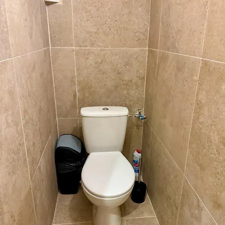 Apartamento De Charme Face à La Cité 400 M Carcasona